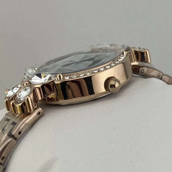 Invicta Wildflower Women's Watch - 30mm, Rose Gold (69100) Black Dial-NEW IN BOX - Picture 4 of 15